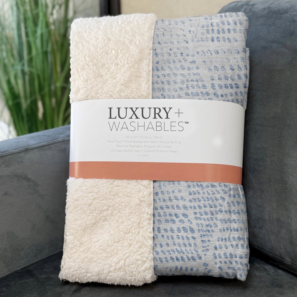 Premium Machine Washable ASB591 Denim 50" x 70" Sherpa Throw Blanket. Picture 3