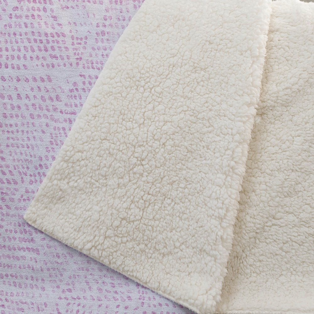 Premium Machine Washable ASB591 Pink 50" x 70" Sherpa Throw Blanket. Picture 2