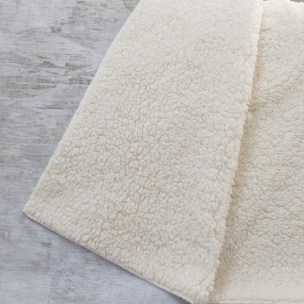 Premium Machine Washable ASB595 Ivory 50" x 70" Sherpa Throw Blanket. Picture 2