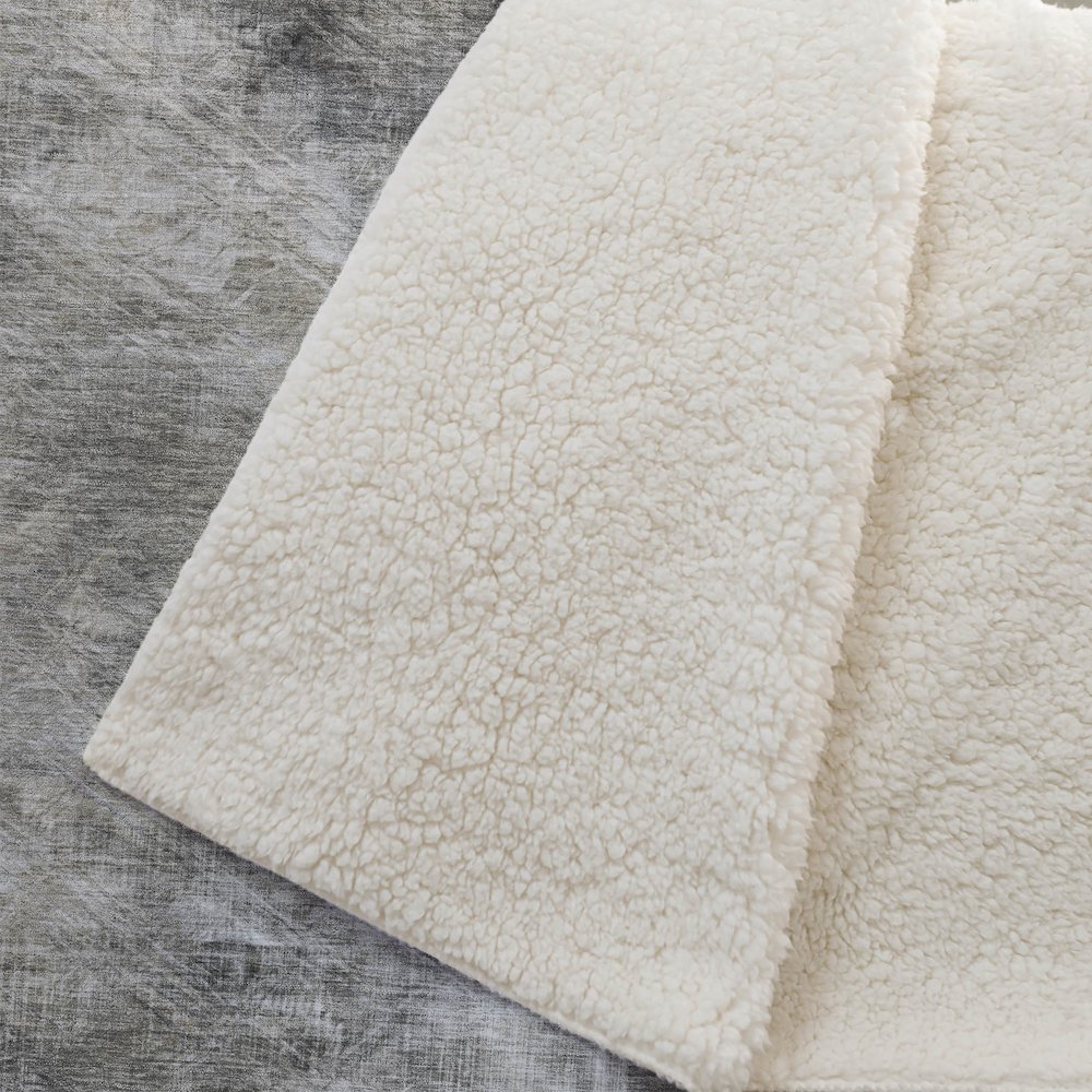 Premium Machine Washable ASB596 Beige 50" x 70" Sherpa Throw Blanket. Picture 2