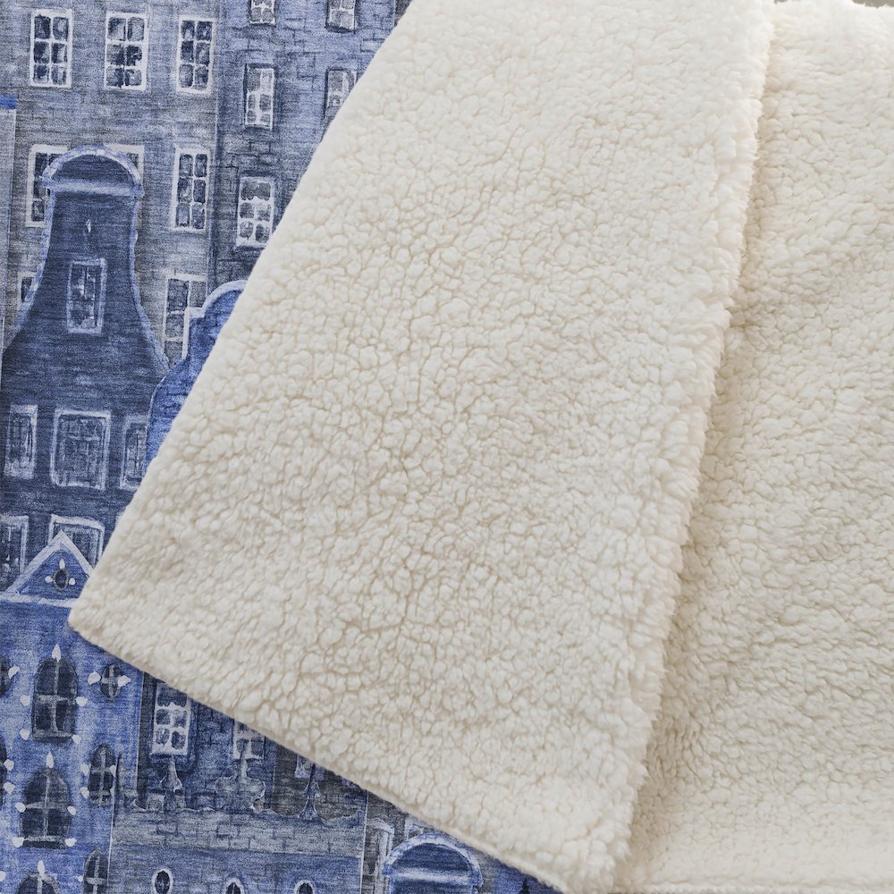 Premium Machine Washable ASB600 Blue 50" x 70" Sherpa Throw Blanket. Picture 2