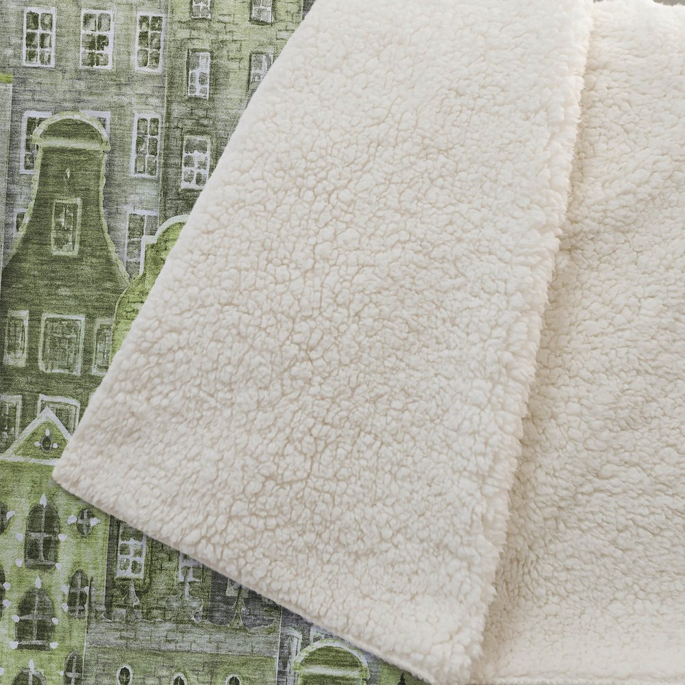 Premium Machine Washable ASB600 Green 50" x 70" Sherpa Throw Blanket. Picture 2