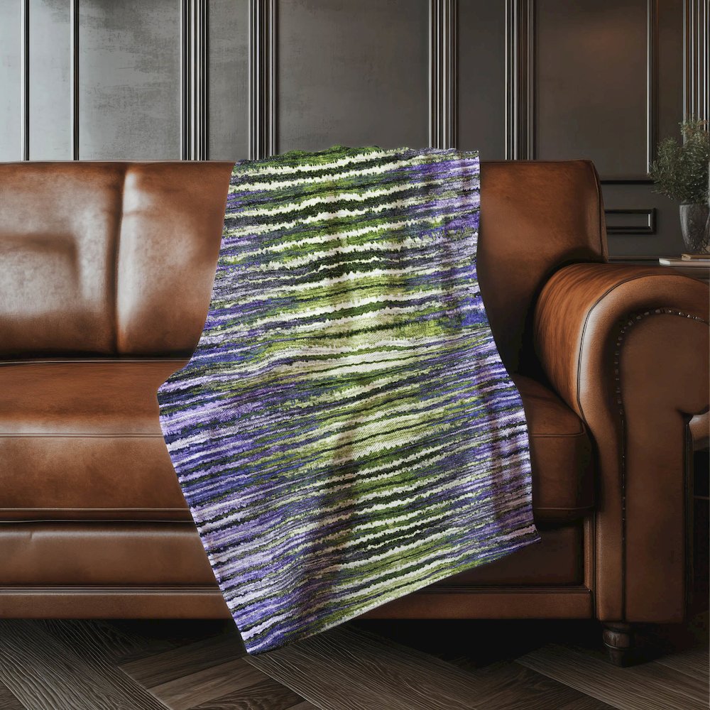 Premium Machine Washable ASB604 Purple 50" x 70" Sherpa Throw Blanket. Picture 4