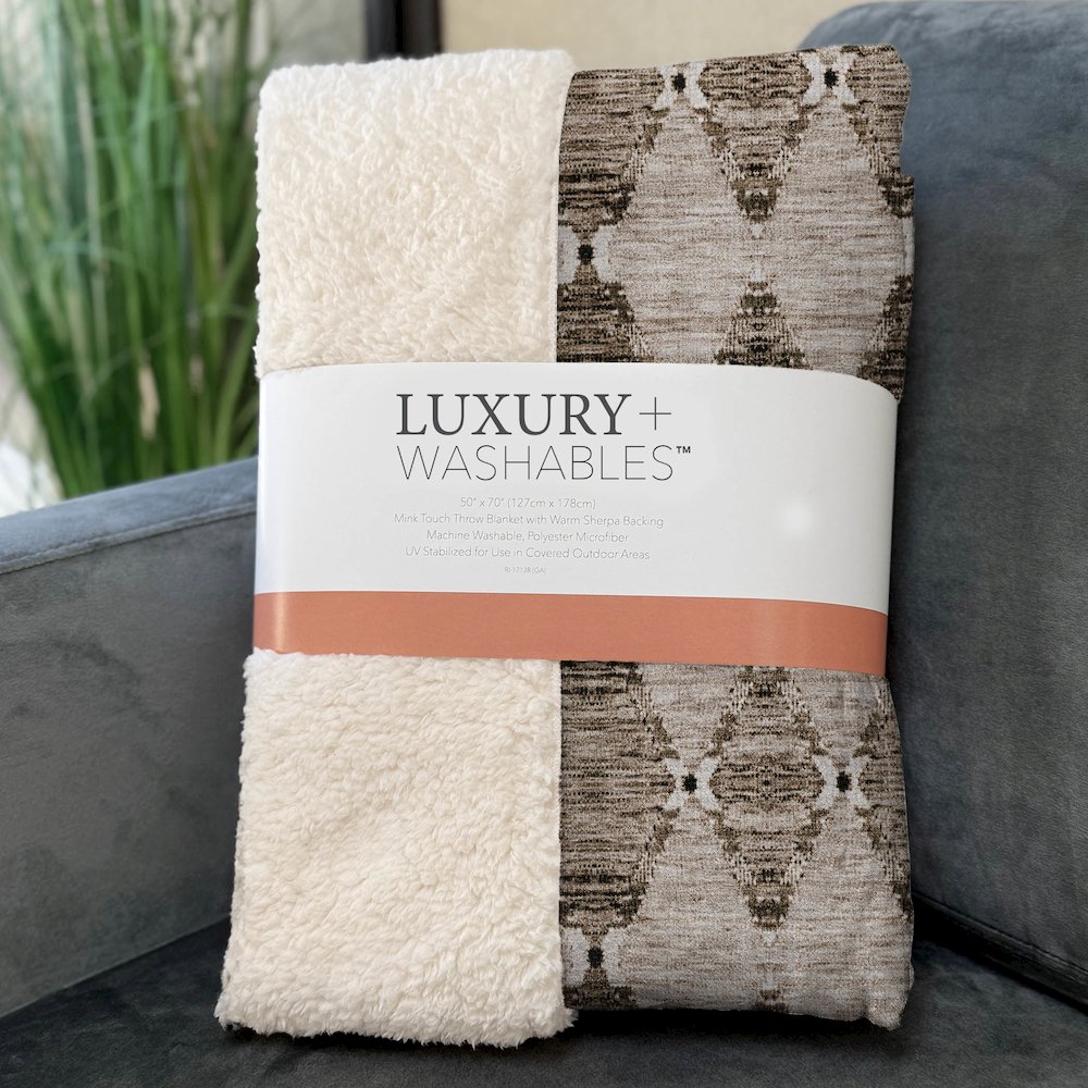 Premium Machine Washable ASB610 Mocha 50" x 70" Sherpa Throw Blanket. Picture 3