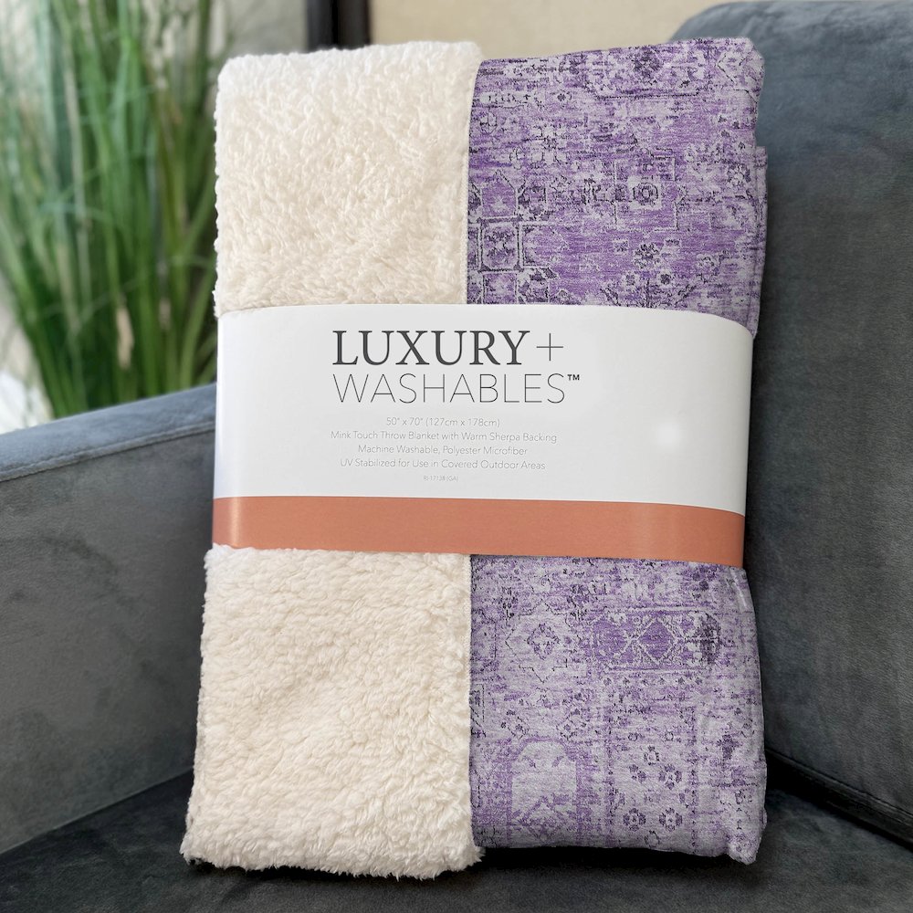 Premium Machine Washable ASB611 Lilac 50" x 70" Sherpa Throw Blanket. Picture 3