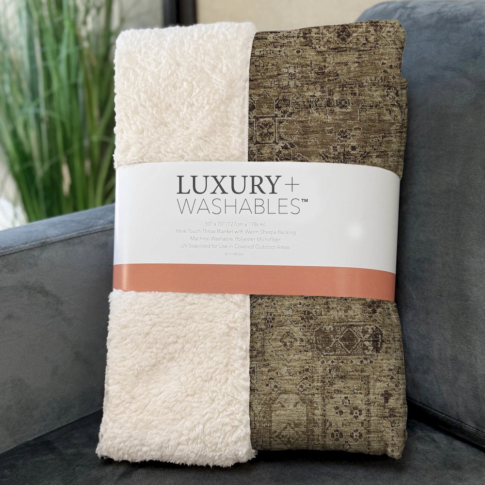 Premium Machine Washable ASB611 Mocha 50" x 70" Sherpa Throw Blanket. Picture 3