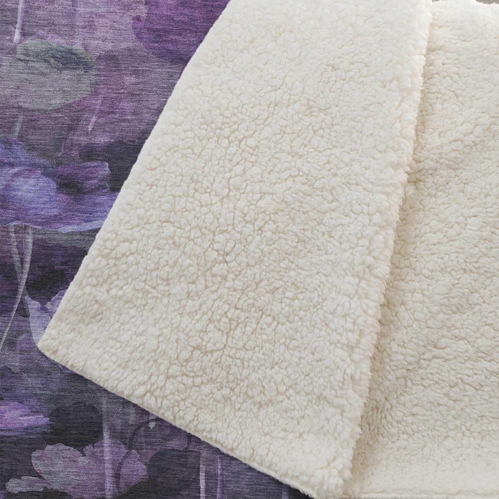 Premium Machine Washable ASB613 Purple 50" x 70" Sherpa Throw Blanket. Picture 2