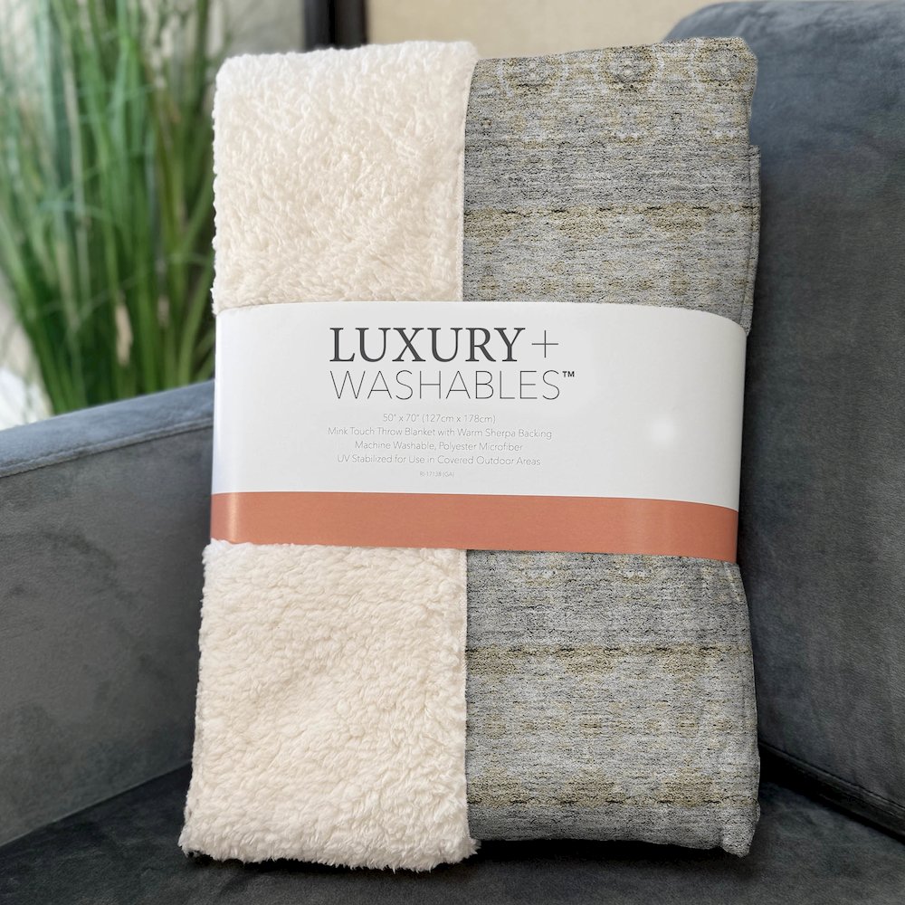 Premium Machine Washable ASB615 Silver 50" x 70" Sherpa Throw Blanket. Picture 3
