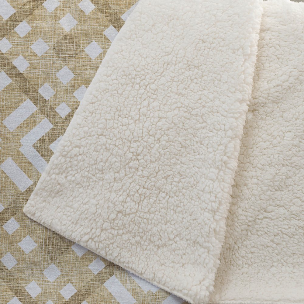 Premium Machine Washable ASB616 Gold 50" x 70" Sherpa Throw Blanket. Picture 2