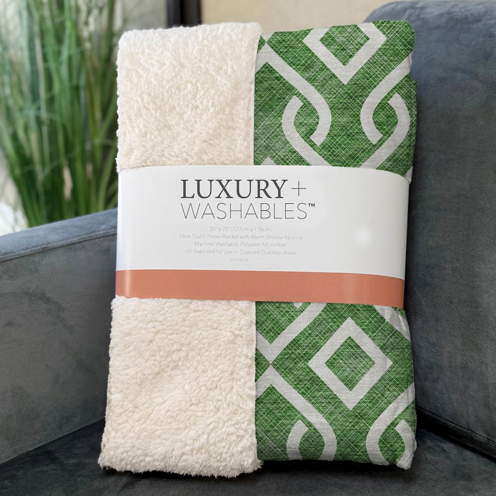 Premium Machine Washable ASB621 Emerald 50" x 70" Sherpa Throw Blanket. Picture 3