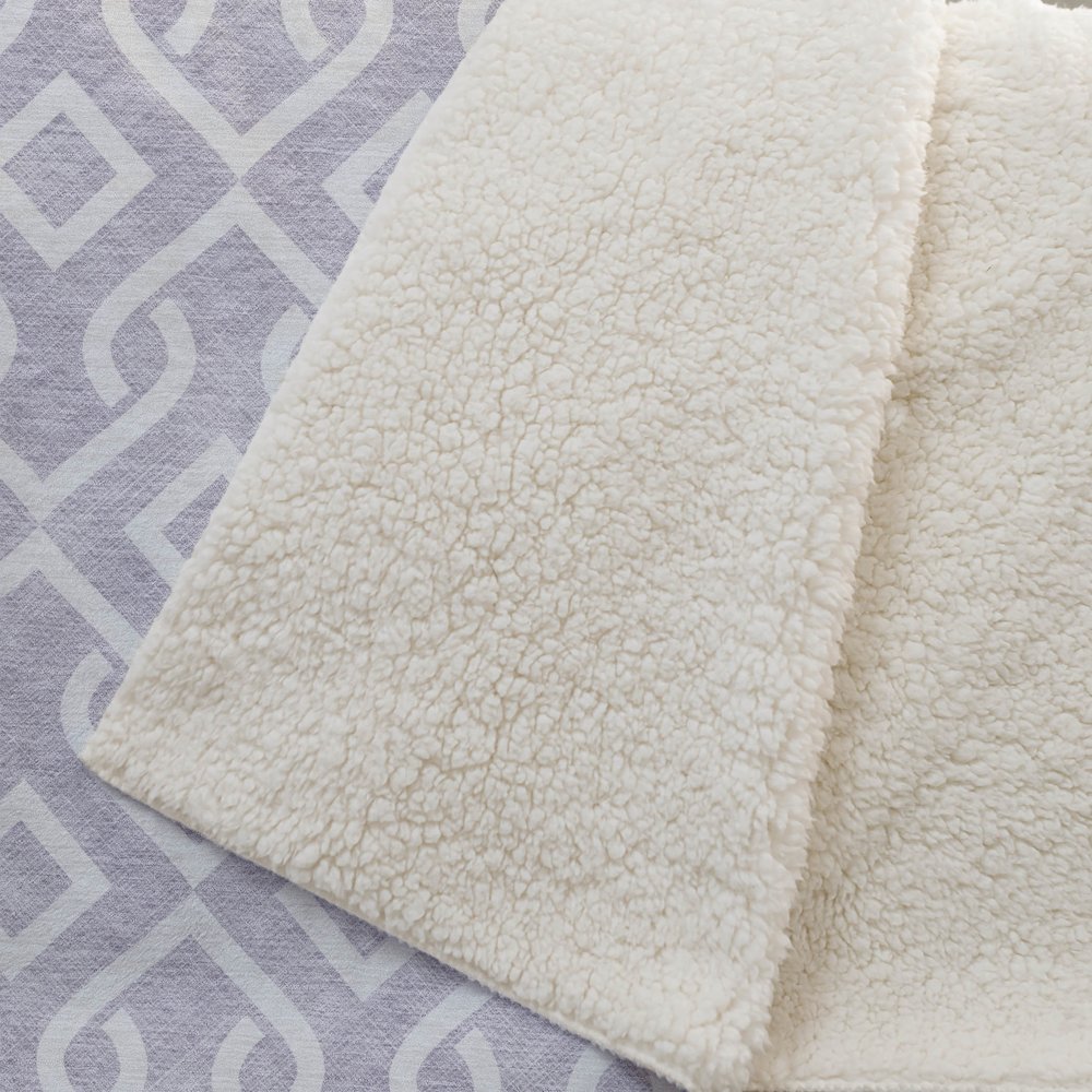 Premium Machine Washable ASB621 Lavender 50" x 70" Sherpa Throw Blanket. Picture 2