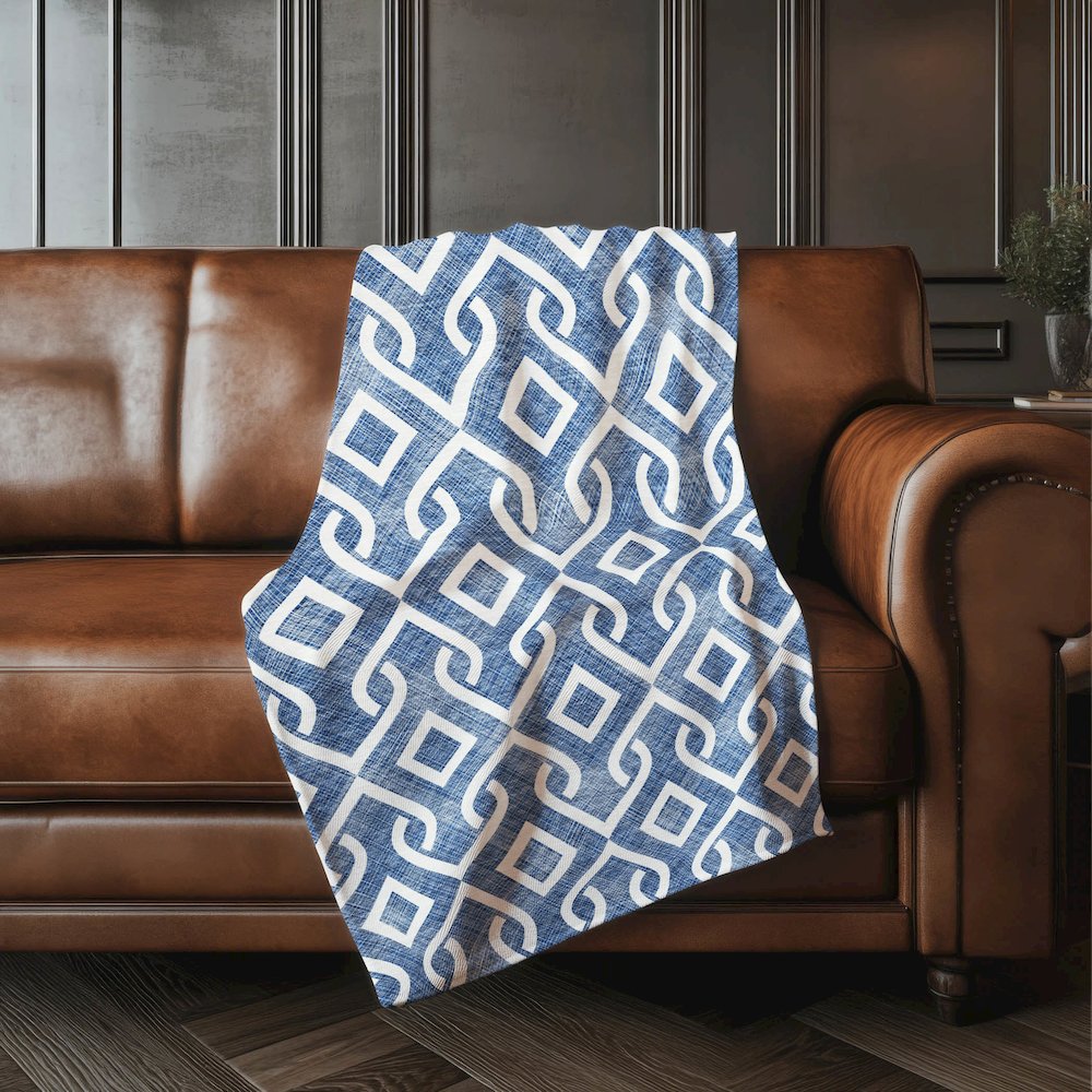 Premium Machine Washable ASB621 Navy 50" x 70" Sherpa Throw Blanket. Picture 4