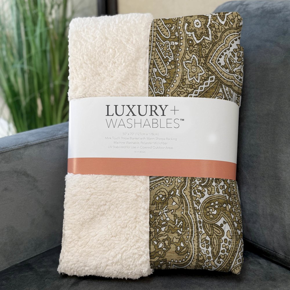 Premium Machine Washable ASB623 Brown 50" x 70" Sherpa Throw Blanket. Picture 3