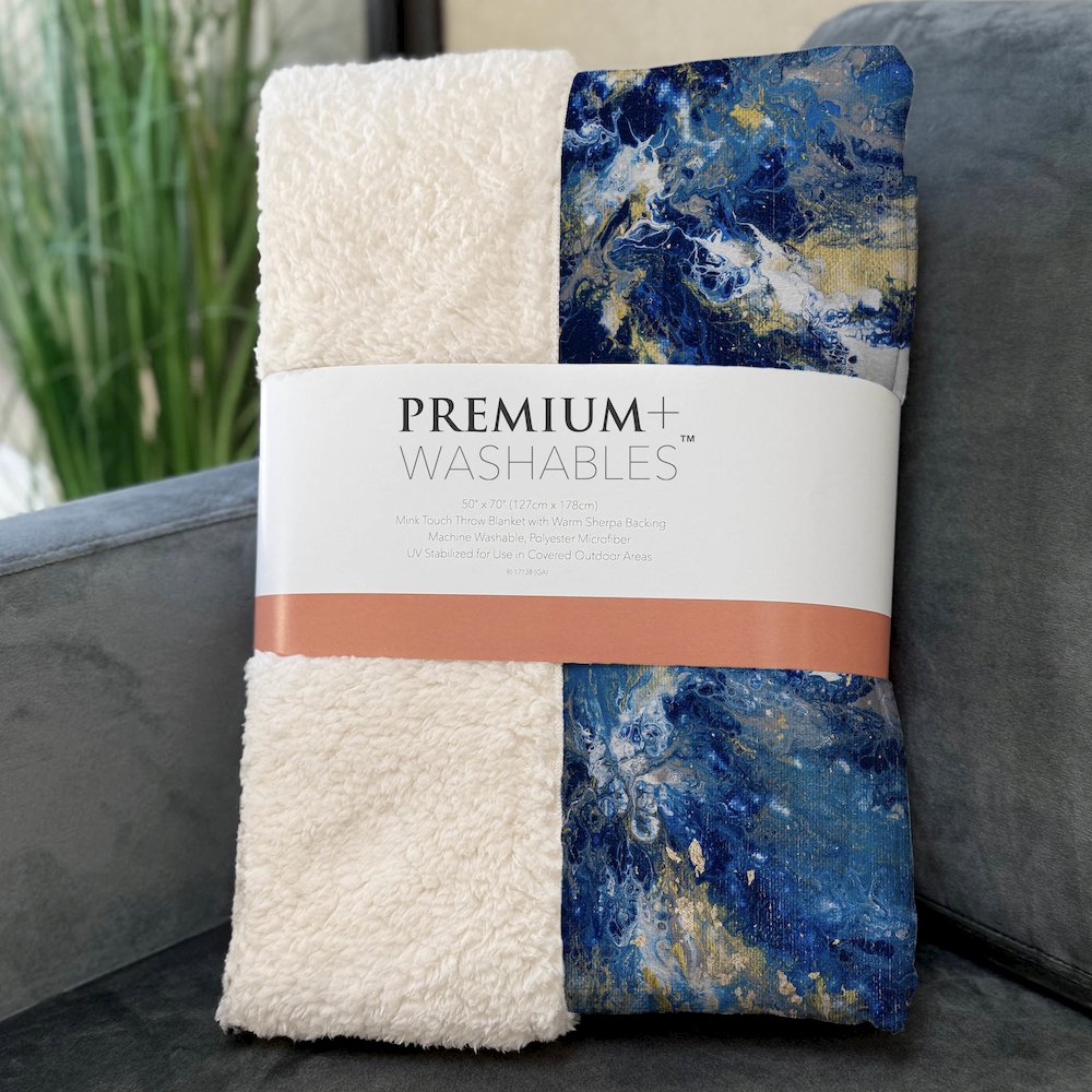 Premium Machine Washable ASB62 Blue 50" x 70" Sherpa Throw Blanket. Picture 3