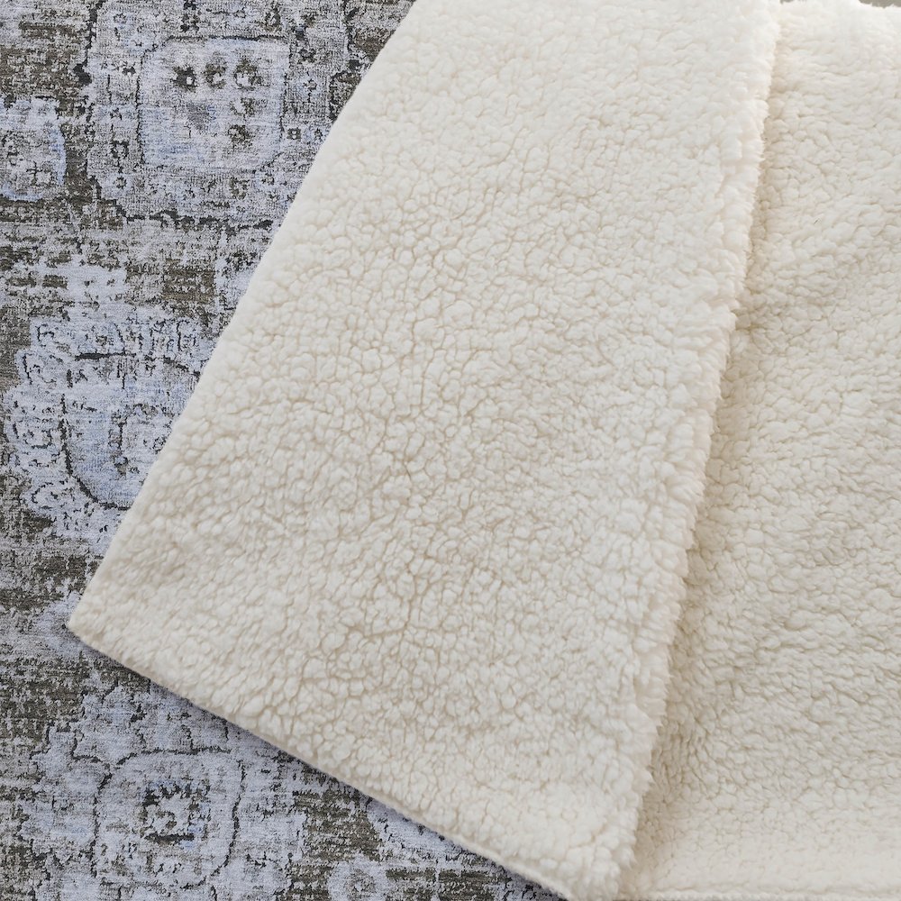 Premium Machine Washable ASB634 Chocolate 50" x 70" Sherpa Throw Blanket. Picture 2