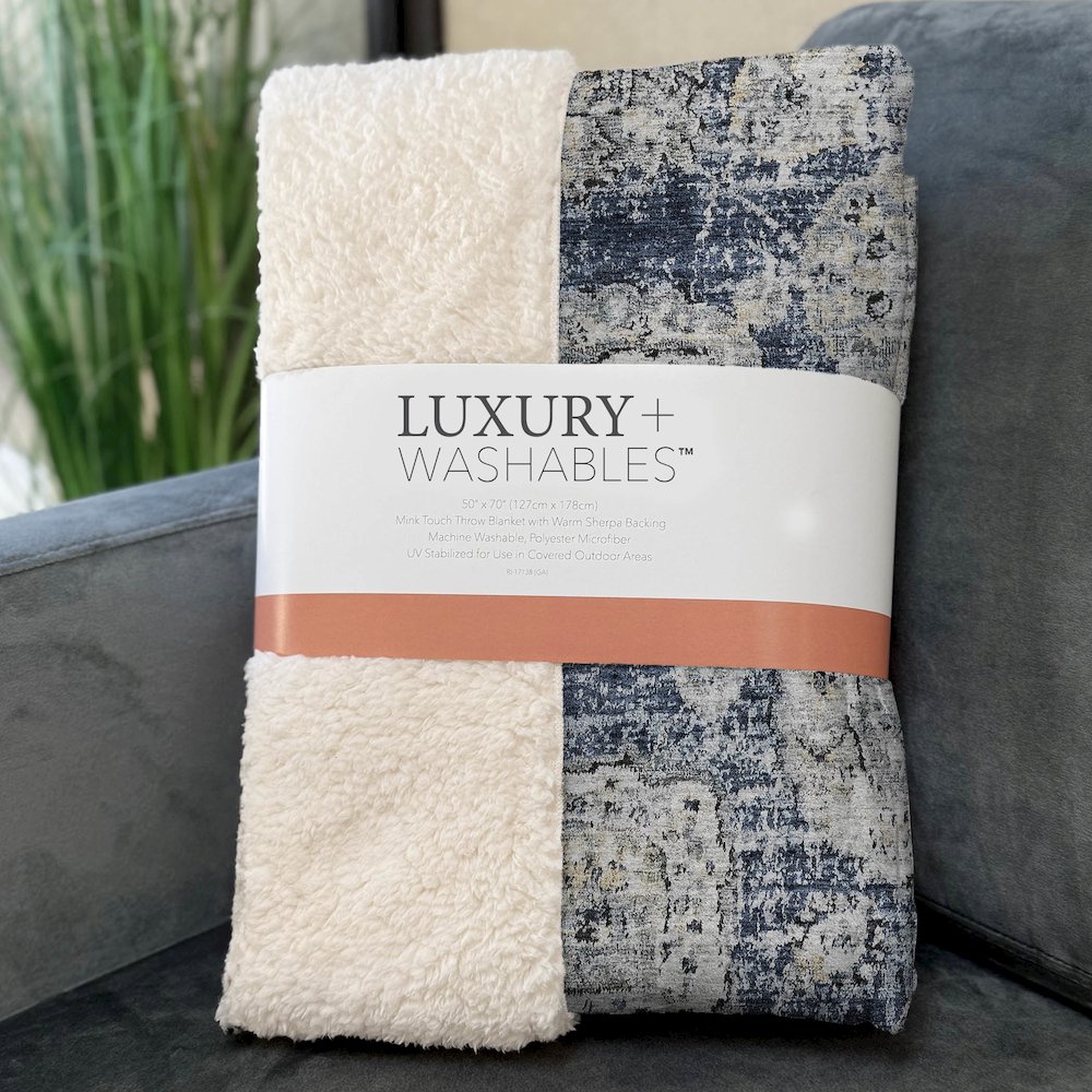 Premium Machine Washable ASB634 Navy 50" x 70" Sherpa Throw Blanket. Picture 3