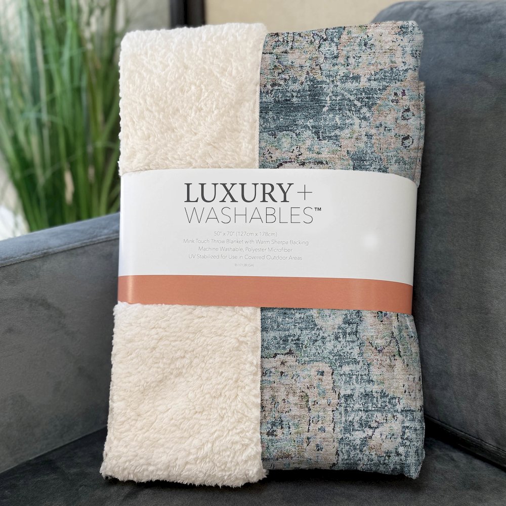 Premium Machine Washable ASB634 Teal 50" x 70" Sherpa Throw Blanket. Picture 3