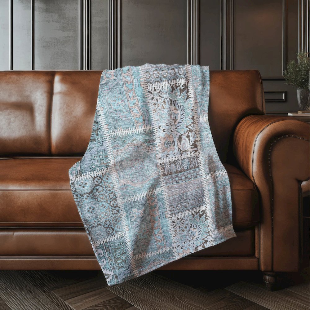 Premium Machine Washable ASB635 Teal 50" x 70" Sherpa Throw Blanket. Picture 4