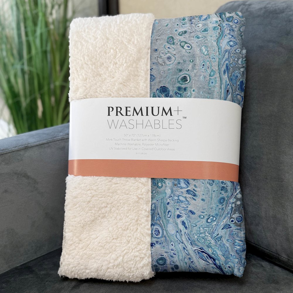 Premium Machine Washable ASB63 Shoreline 50" x 70" Sherpa Throw Blanket. Picture 3