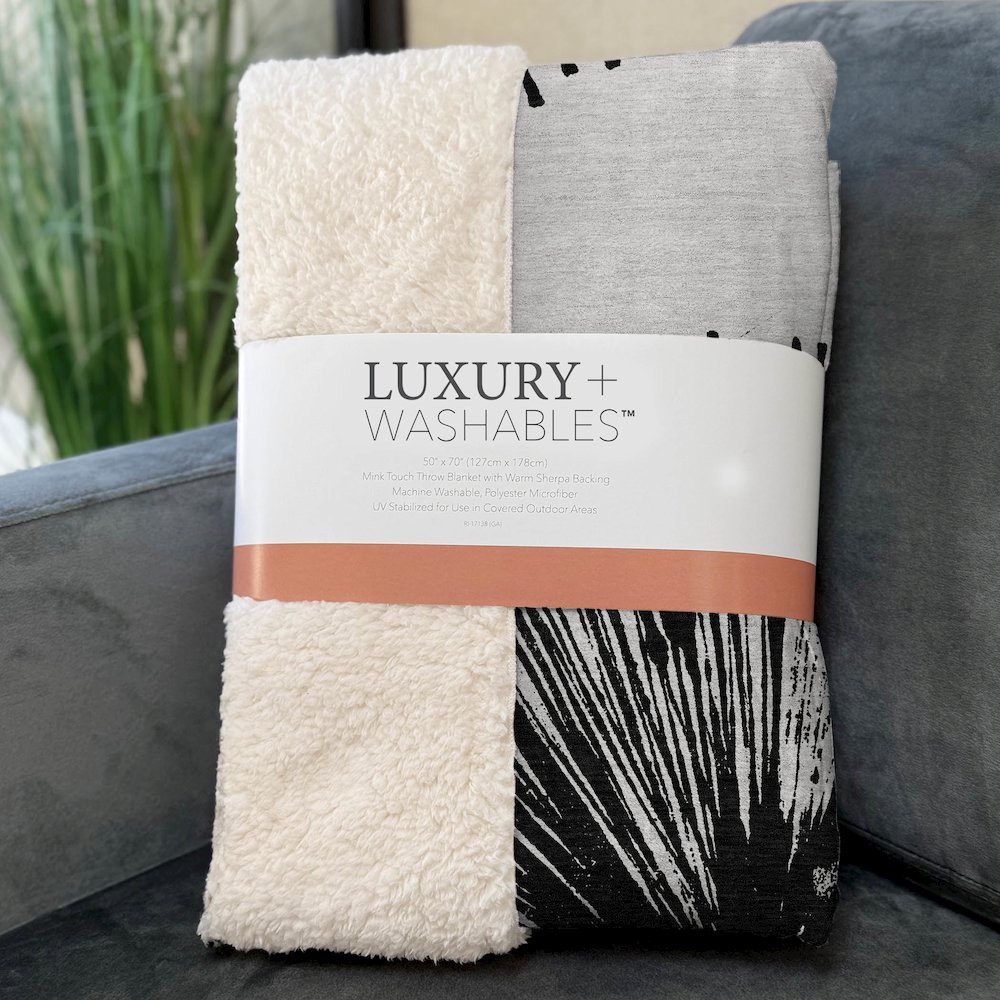 Premium Machine Washable ASB642 Black 50" x 70" Sherpa Throw Blanket. Picture 3