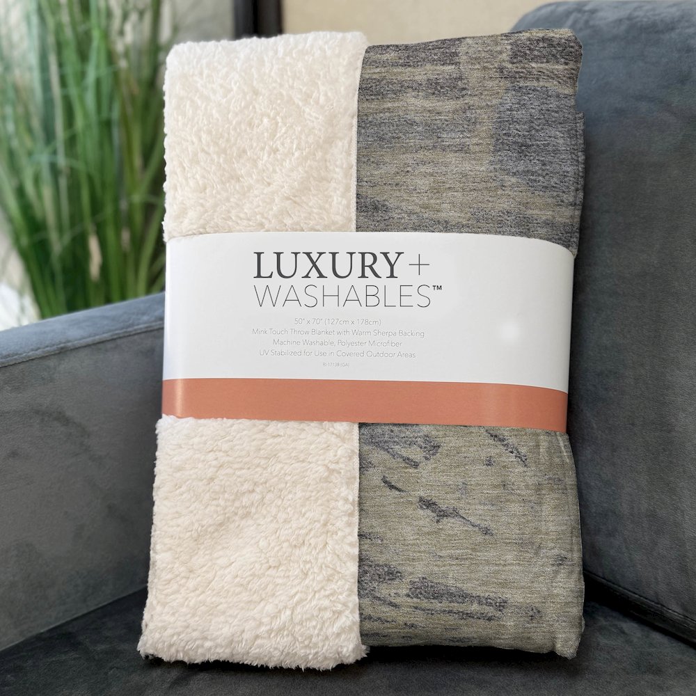 Premium Machine Washable ASB645 Brown 50" x 70" Sherpa Throw Blanket. Picture 3