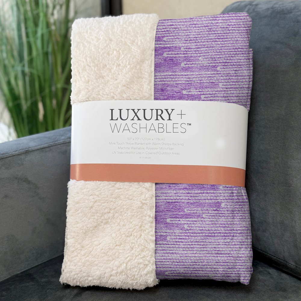 Premium Machine Washable ASB647 Lavender 50" x 70" Sherpa Throw Blanket. Picture 3