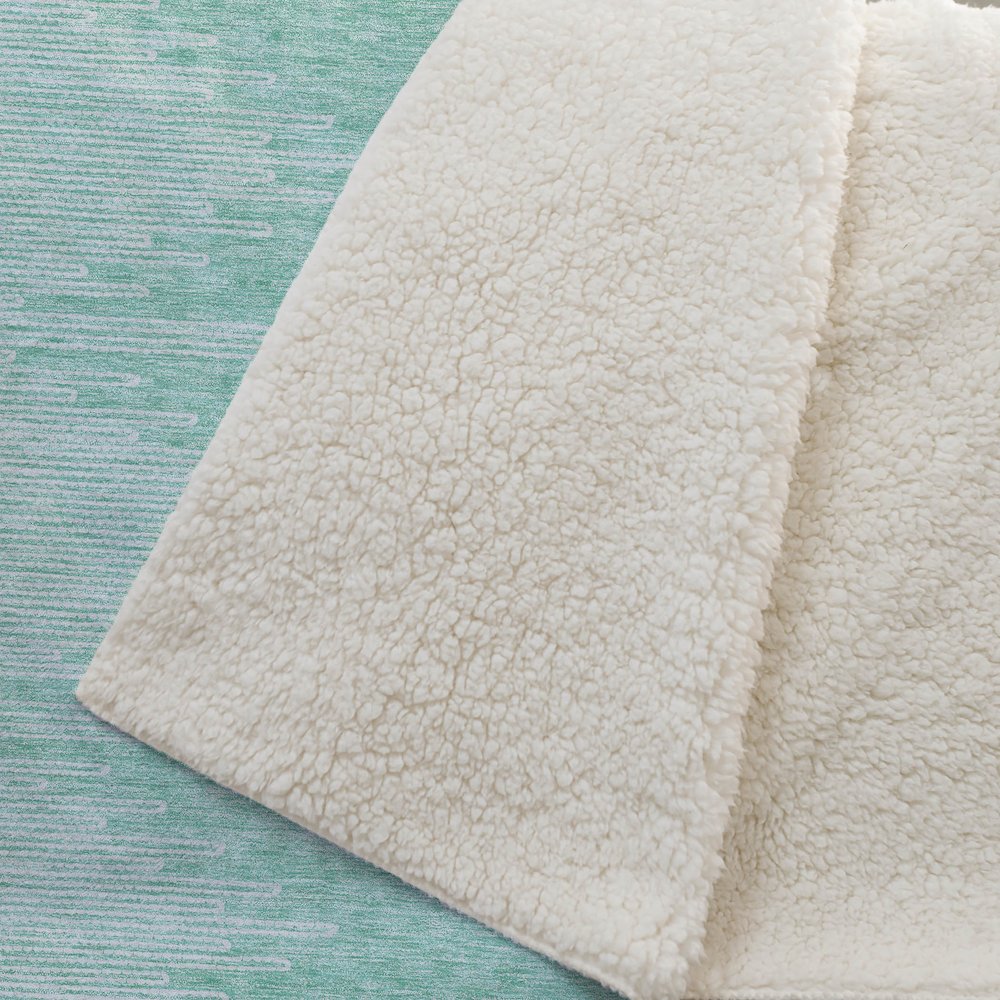 Premium Machine Washable ASB647 Teal 50" x 70" Sherpa Throw Blanket. Picture 2