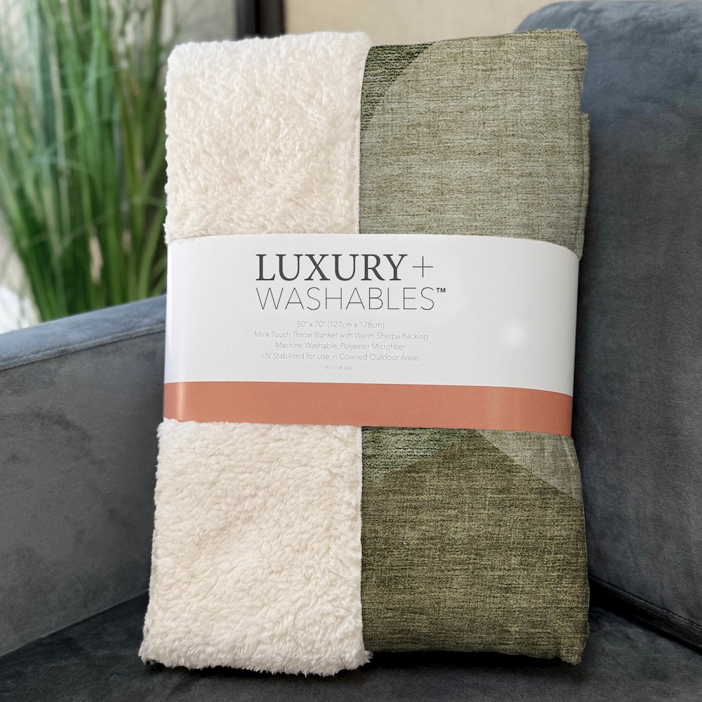 Premium Machine Washable ASB657 Beige 50" x 70" Sherpa Throw Blanket. Picture 3