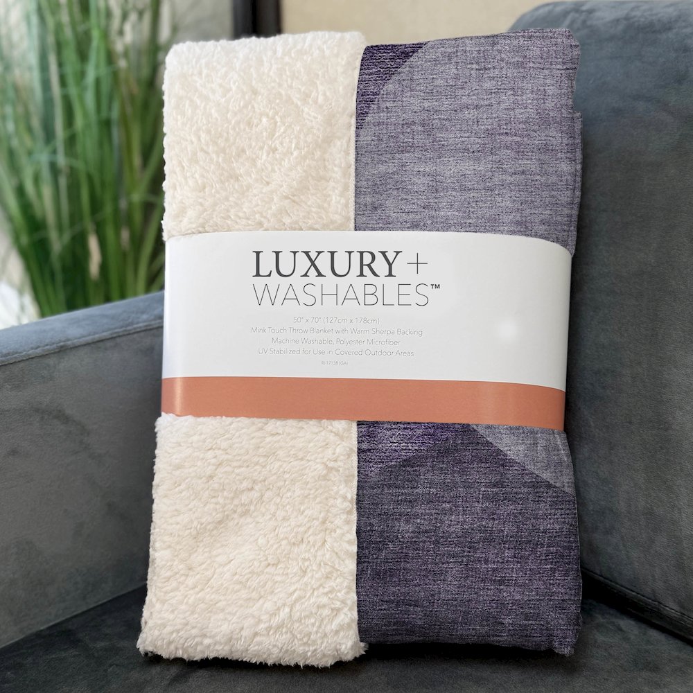 Premium Machine Washable ASB657 Purple 50" x 70" Sherpa Throw Blanket. Picture 3