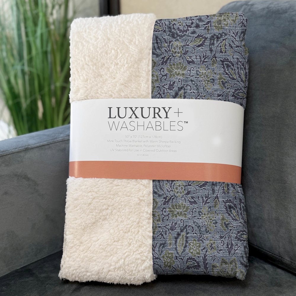 Premium Machine Washable ASB660 Denim 50" x 70" Sherpa Throw Blanket. Picture 3