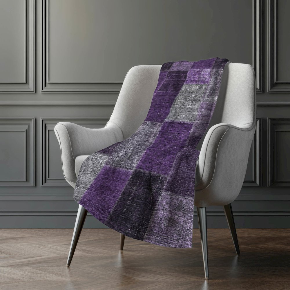Premium Machine Washable ASB663 Eggplant 50" x 70" Sherpa Throw Blanket. Picture 5