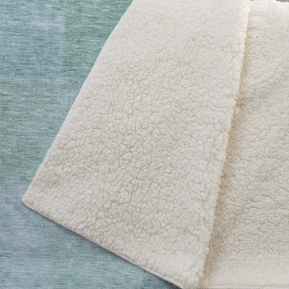 Premium Machine Washable ASB664 Teal 50" x 70" Sherpa Throw Blanket. Picture 2