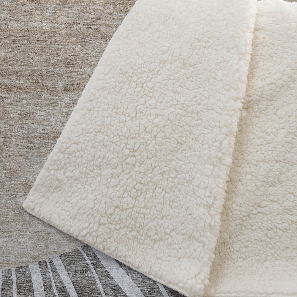 Premium Machine Washable ASB668 Chocolate 50" x 70" Sherpa Throw Blanket. Picture 2