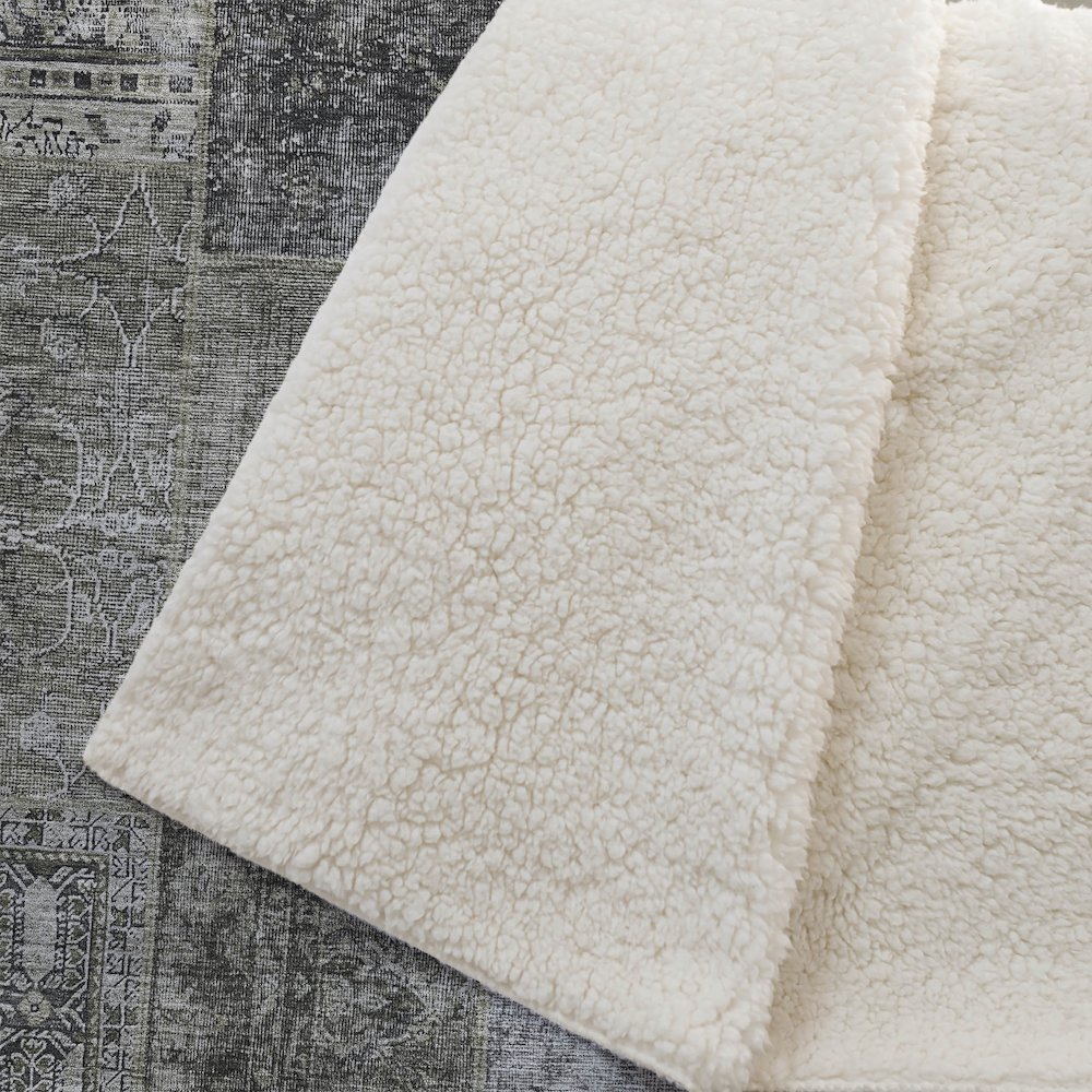 Premium Machine Washable ASB669 Taupe 50" x 70" Sherpa Throw Blanket. Picture 2