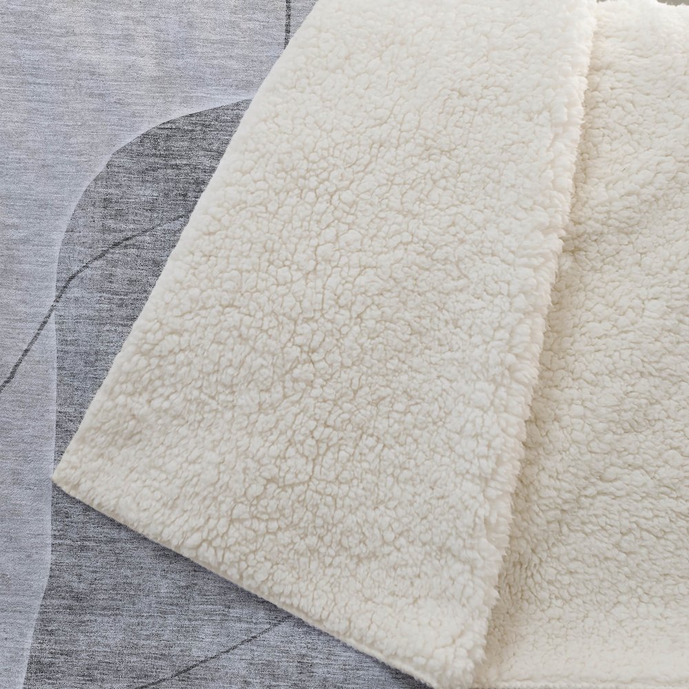 Premium Machine Washable ASB672 Gray 50" x 70" Sherpa Throw Blanket. Picture 2