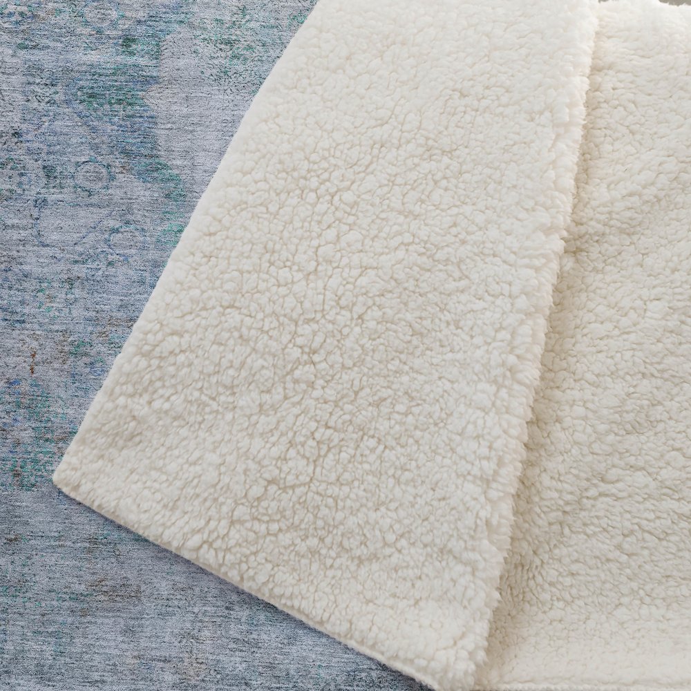 Premium Machine Washable ASB675 Teal 50" x 70" Sherpa Throw Blanket. Picture 2