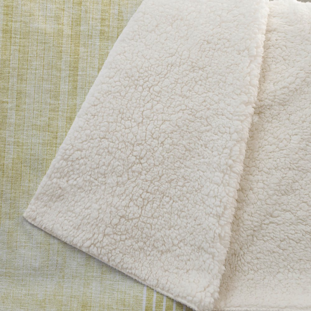 Premium Machine Washable ASB676 Wheat 50" x 70" Sherpa Throw Blanket. Picture 2
