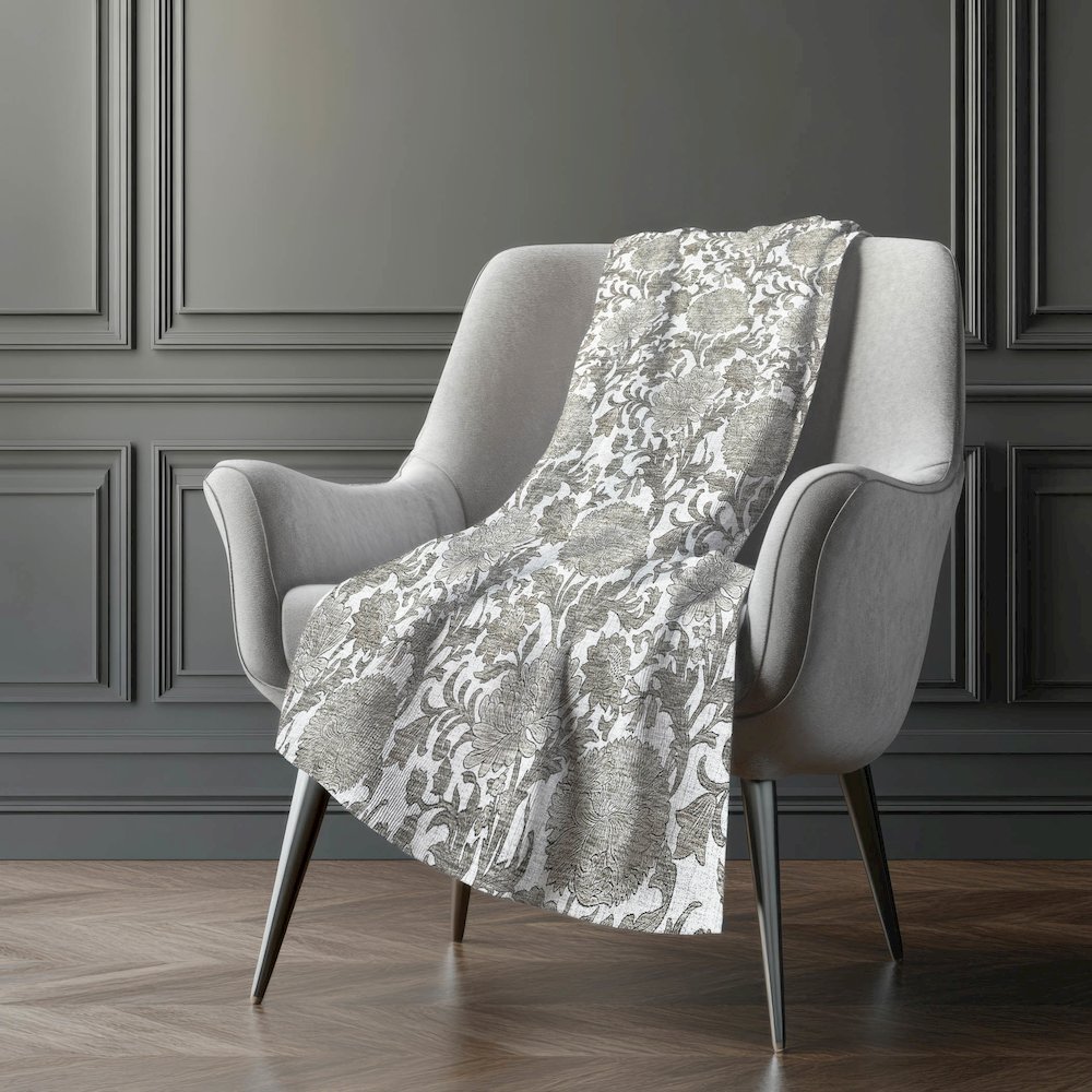 Premium Machine Washable ASB677 Ivory 50" x 70" Sherpa Throw Blanket. Picture 5