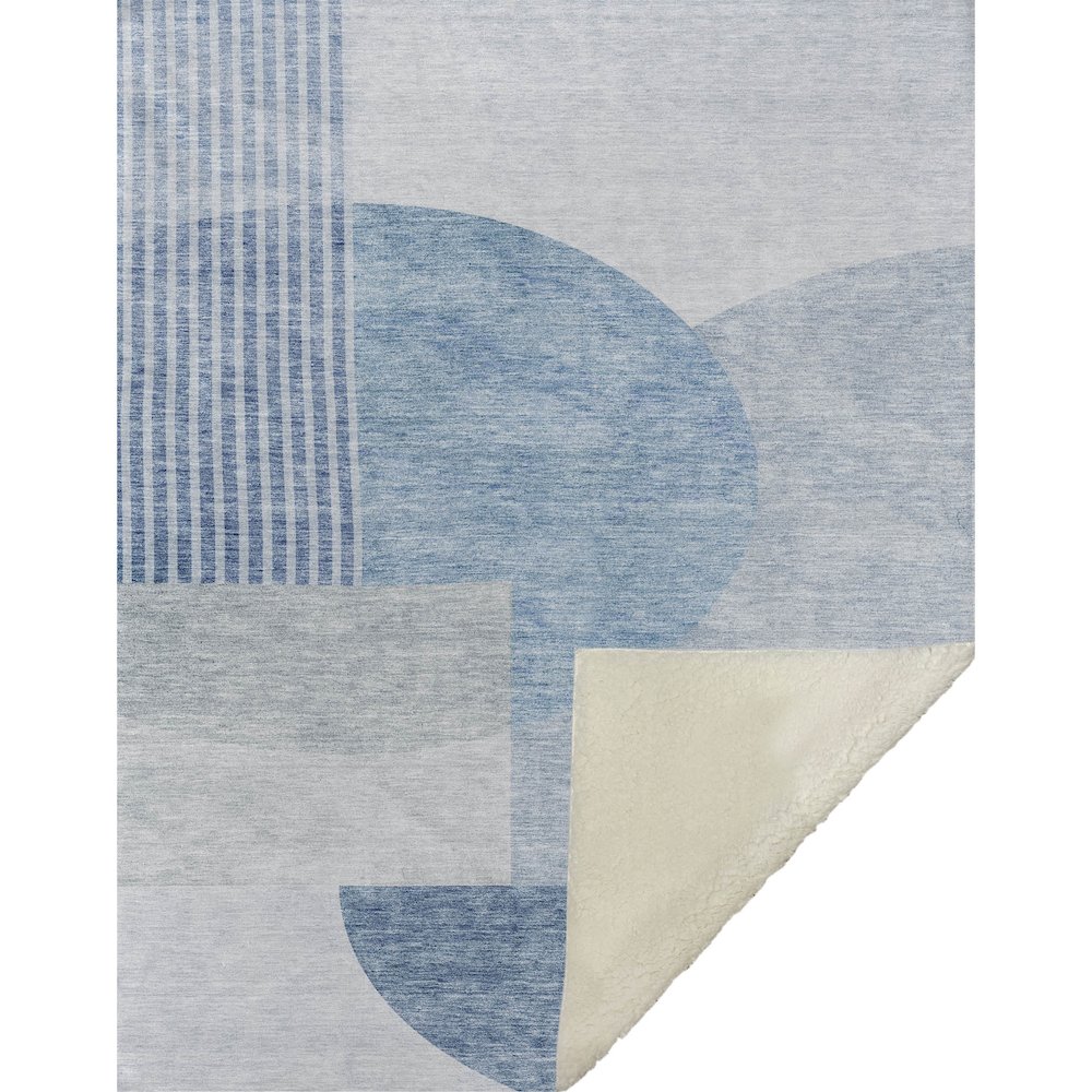 Premium Machine Washable ASB678 Blue 50" x 70" Sherpa Throw Blanket. Picture 1