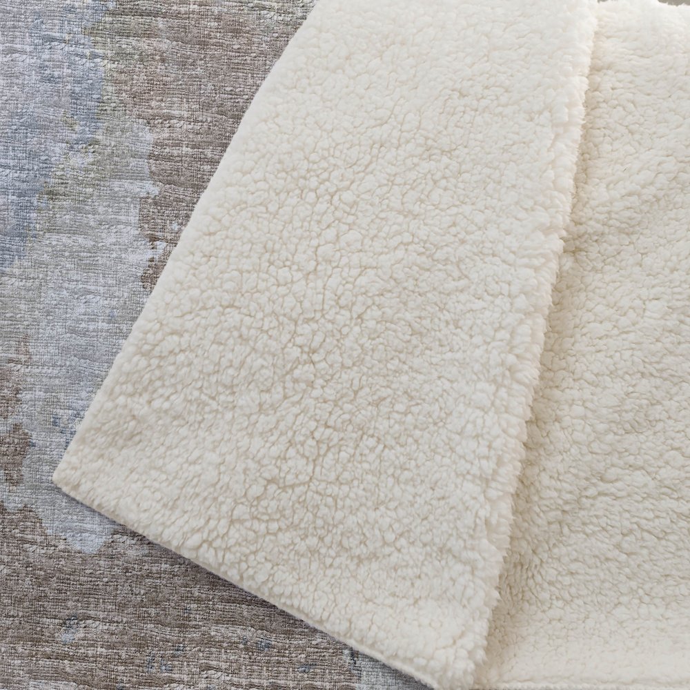 Premium Machine Washable ASB67 Moody 50" x 70" Sherpa Throw Blanket. Picture 2