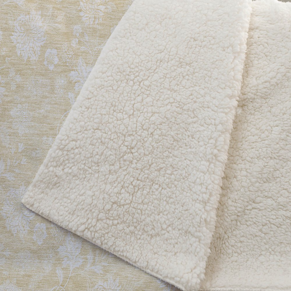 Premium Machine Washable ASB681 Honey 50" x 70" Sherpa Throw Blanket. Picture 2