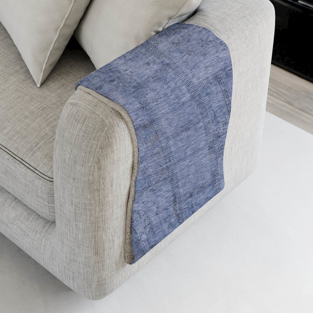 Premium Machine Washable ASB685 Blue 50" x 70" Sherpa Throw Blanket. Picture 4