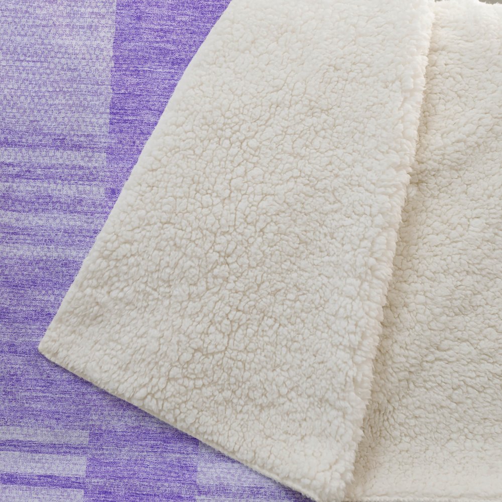 Premium Machine Washable ASB686 Lavender 50" x 70" Sherpa Throw Blanket. Picture 2