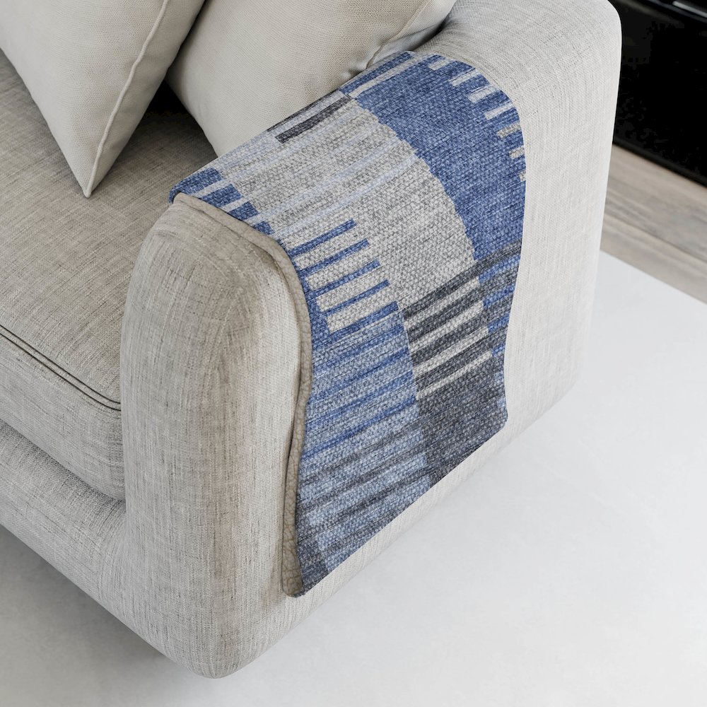 Premium Machine Washable ASB687 Blue 50" x 70" Sherpa Throw Blanket. Picture 4