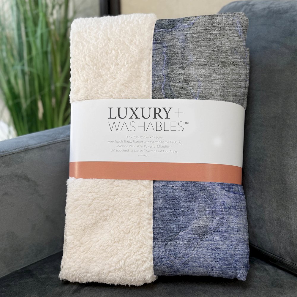 Premium Machine Washable ASB689 Blue 50" x 70" Sherpa Throw Blanket. Picture 3