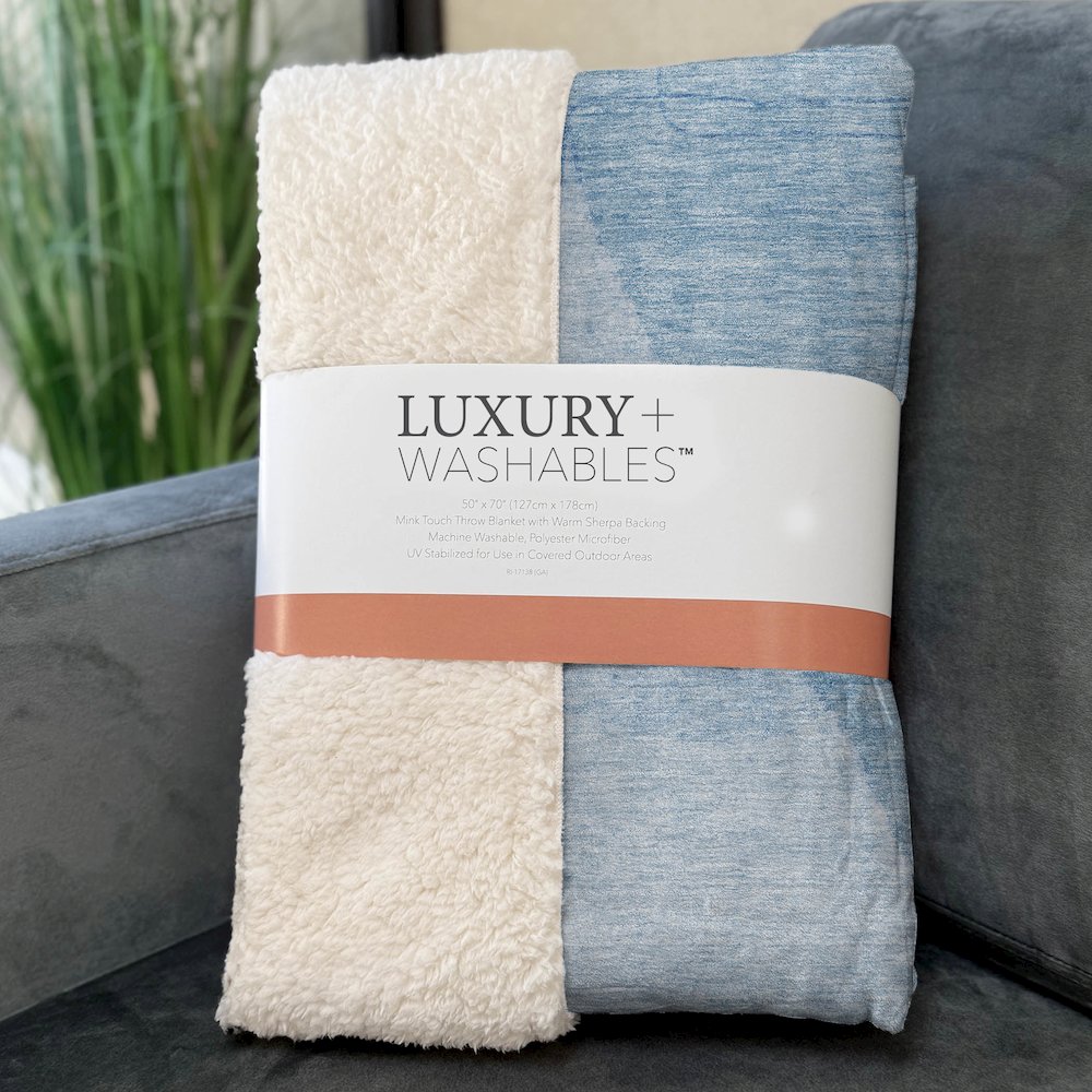 Premium Machine Washable ASB696 Blue 50" x 70" Sherpa Throw Blanket. Picture 3