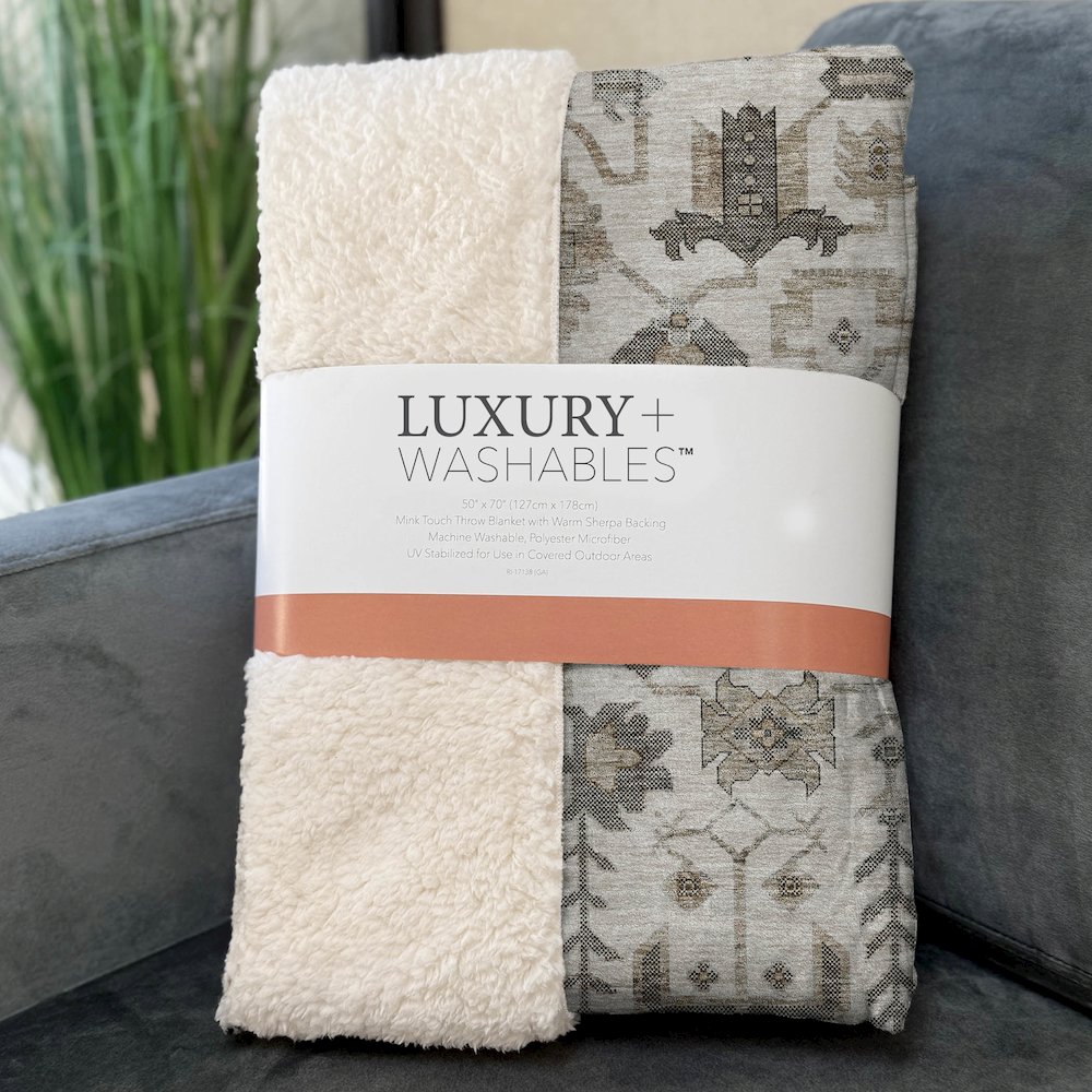 Premium Machine Washable ASB697 Ivory 50" x 70" Sherpa Throw Blanket. Picture 3