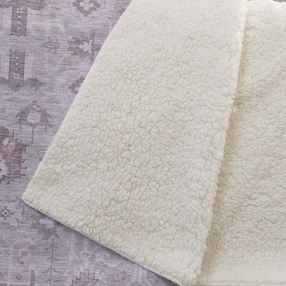 Premium Machine Washable ASB697 Pink 50" x 70" Sherpa Throw Blanket. Picture 2