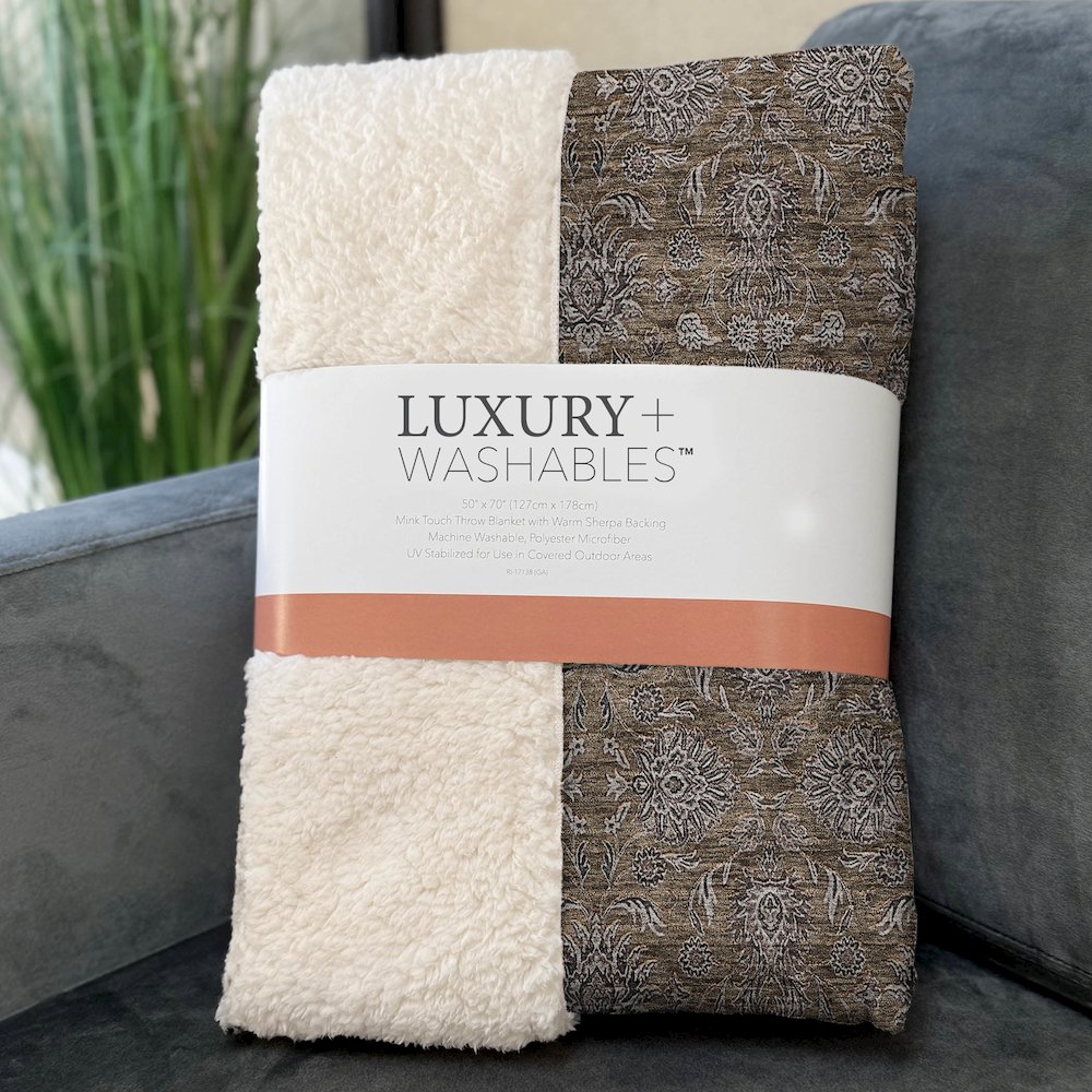Premium Machine Washable ASB702 Chocolate 50" x 70" Sherpa Throw Blanket. Picture 3