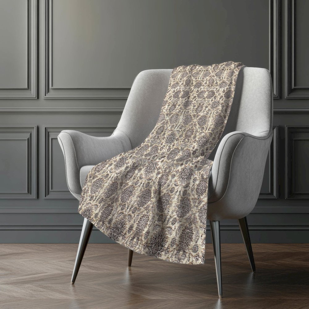 Premium Machine Washable ASB702 Ivory 50" x 70" Sherpa Throw Blanket. Picture 5